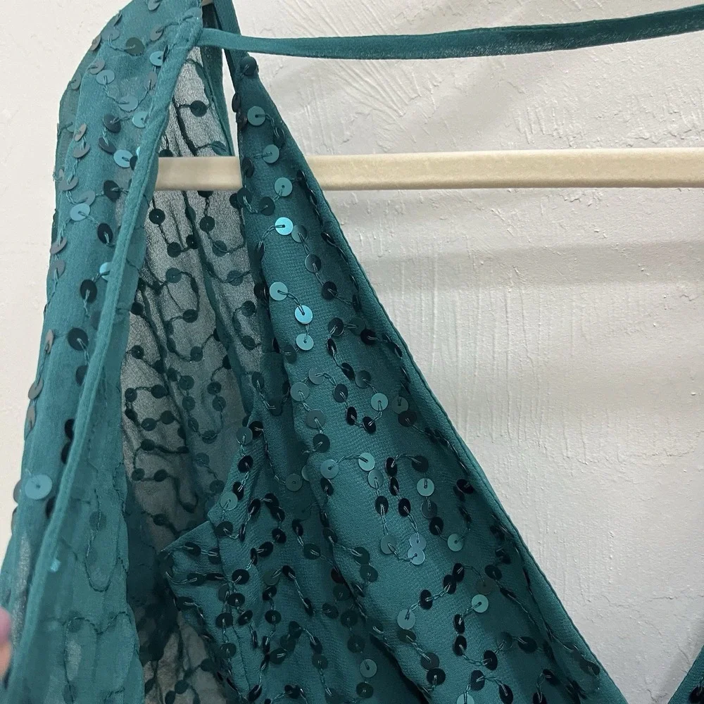 ASOS Sequin Mini Dress Women‎ Size 4 Teal Excellent Deep V-Neck Wrap Cocktail